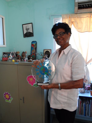 2011 Honoree Denisse Pichardo with Award